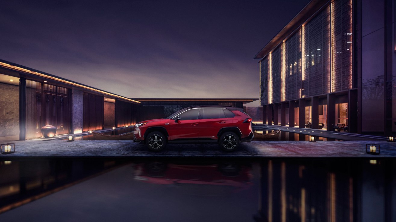 2024 Toyota RAV4 Prime Performance 