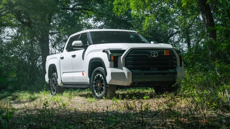New 2027 Toyota Tundra for sale in Crystal Lake, IL